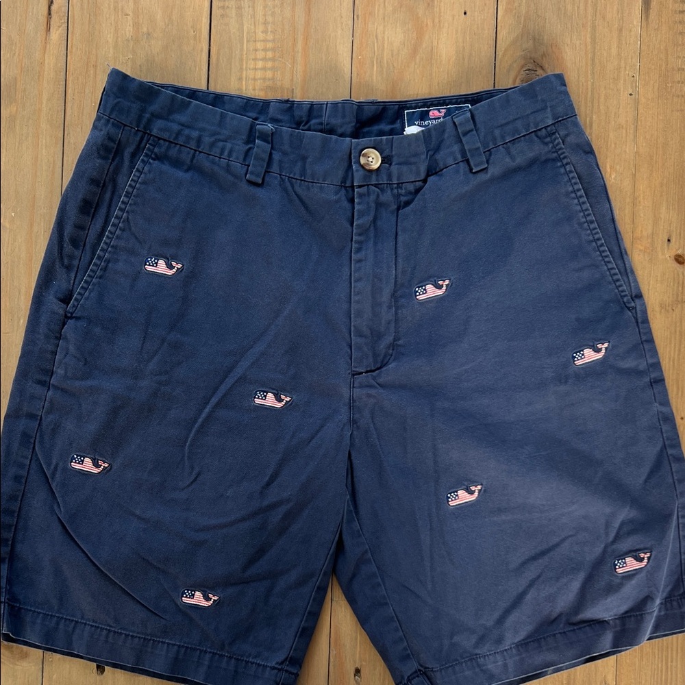Vineyard Vines Men's Blue Shorts with Flag Whales, Size 33